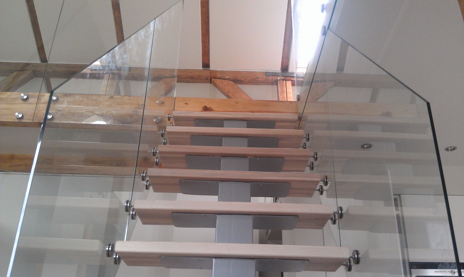 примеры работ установки стеклянных перил